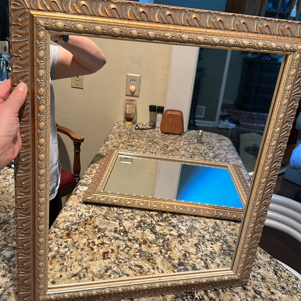 2 mirrors
